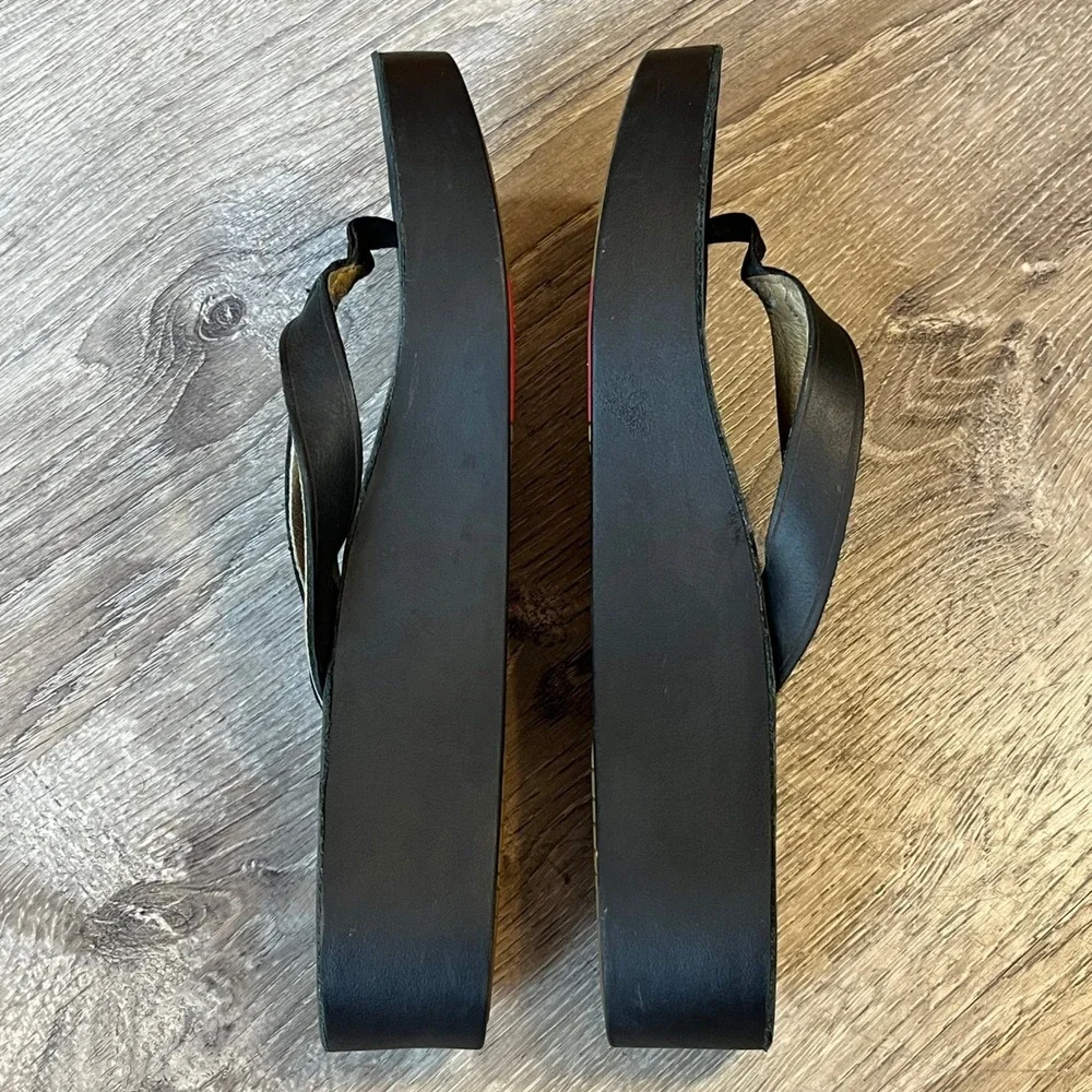 OluKai Malae Black Leather Platform Sandals Womens 9 Thong Flip Flops 20465-4040